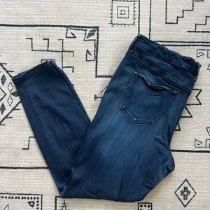 Universal thread 16/33r blue jeans mid-rise skinny